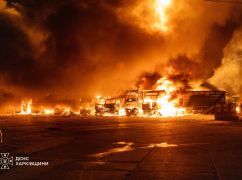 В Харькове российский дрон спровоцировал пожар площадью 400 кв. м: пострадала 72-летняя женщина