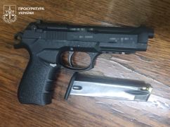 В Харькове пьяный мужчина стрелял в метро: что известно