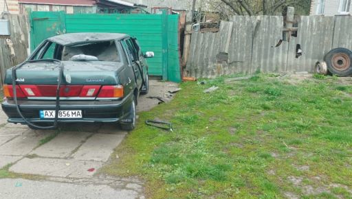 Армия РФ повредила беспилотником автомобиль ВАЗ в Харьковской области: кадры с места событий