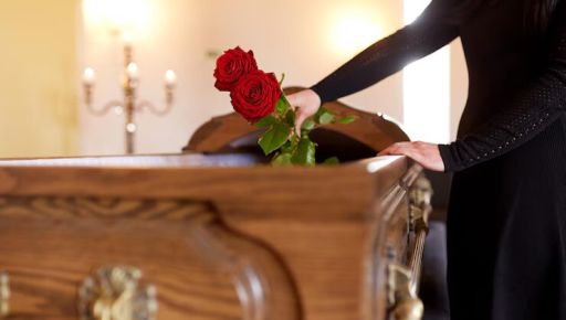 У передмісті Харкова звільнилося місце директора ритуальної служби