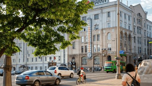 В центре Харькова срежут более полусотни деревьев