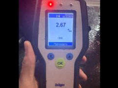 В Харькове водитель после ДТП решил "снять стресс" алкоголем и получил протокол