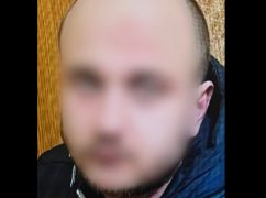 В Харьковской области наказали мужчину, который избил и ограбил прохожего