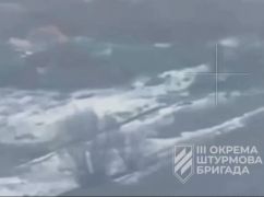 Пекло для окупантів: Оборонці показали палаючу техніку та розбиті екіпажі рф на Харківщині