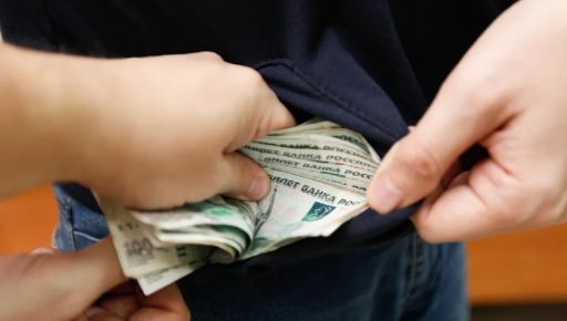 У Харкові злочинна організація шантажувала наркозалежних і отримала понад 10 млн грн – ДБР