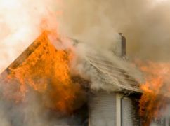 Багатодітна мати отримала умовний термін за смерть дітей у пожежі на Харківщині