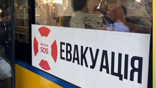 На Харківщині евакуювали літнього чоловіка — за кілька хвилин його оселю розбомбили