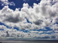 Прохолода та хмарне небо: Прогноз погоди на Харківщині на 13 жовтня
