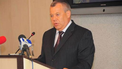 Ексначальник податкової в Харківській області Денисюк подарував донці-судді майже 4,5 млн грн готівкою