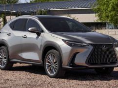 Харківська чиновниця стала власницею "Лексуса" за майже 3 млн грн: що відомо