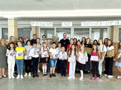 Школярі деокупованої громади з Харківщини отримали планшети та хромбуки