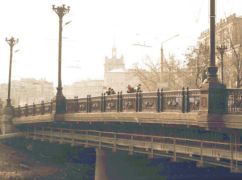 Пьяный "минер" мостов в Харькове получил условное из-за выдуманных 3 кг тротила