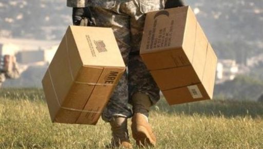 Фоззі з ТНМК мішками викидає гуманітарку: що не так з євро-допомогою