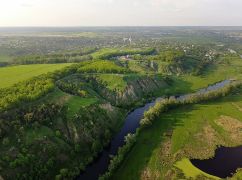 На Харьковщине в одной из громад запретили отдых у водоемов: причины